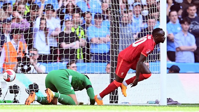 Man City thua 2-3 trước Liverpool