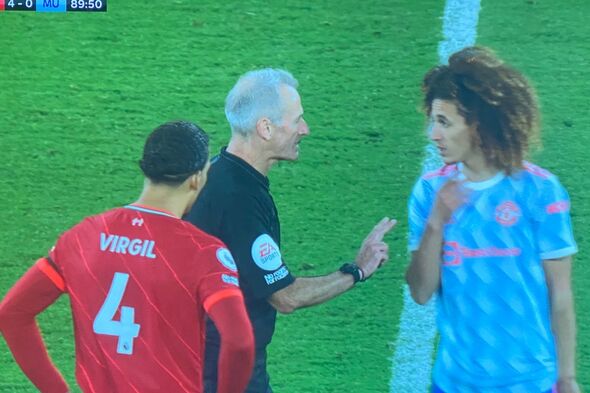 Gary Neville đánh giá cao Hannibal Mejbri