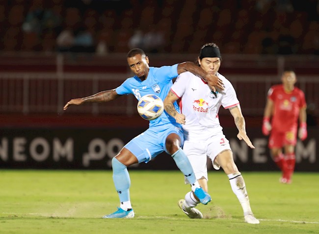 Kim Dong Su dính chấn thương, HLV Kiatisuk lo sốt vó hình ảnh Kim Dong Su dính chấn thương, HLV Kiatisuk lo sốt vó hình ảnh