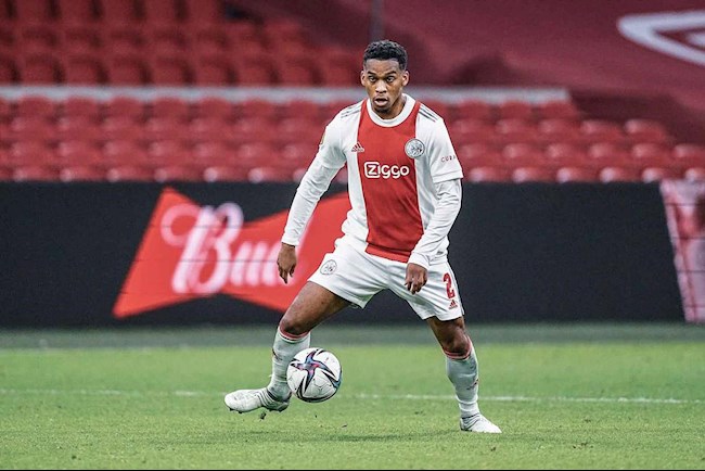 Điểm tin bóng đá sáng 20/4: Erik Ten Hag cùng học trò ở Ajax tới MU