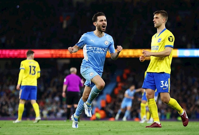 Bernando Silva ấn định chiến thắng 3-0