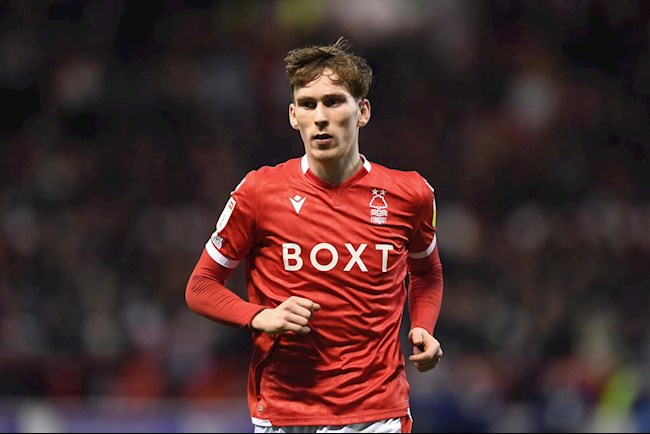 Erik Ten Hag ấn tượng với một sao trẻ MU