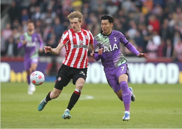 Tottenham để Brentford cầm hòa 0-0