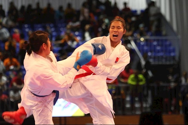 Hồ Thị Thu Hiền karate