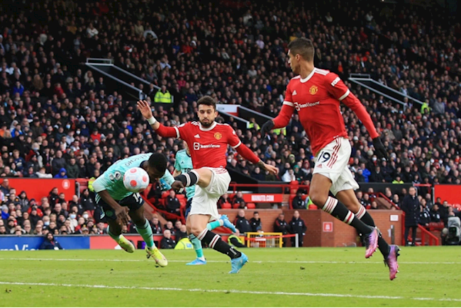 MU hòa 1-1 trước Leicester khi Ronaldo vắng mặt