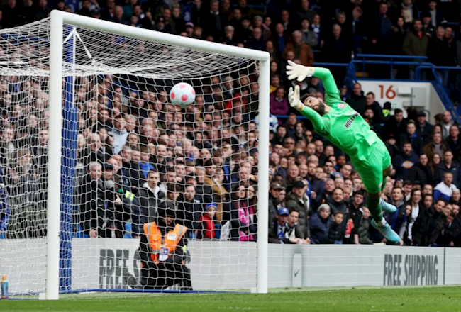 Antonio Rudiger lập siêu phẩm trước Brentford Antonio Rudiger lập siêu phẩm trước Brentford