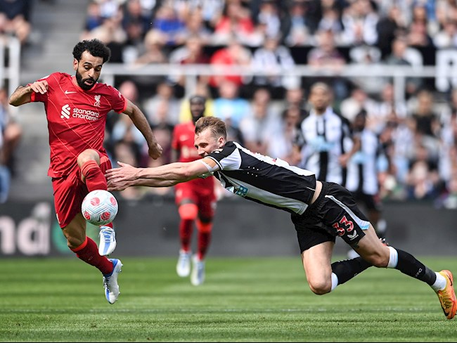 Dùng tuyệt chiêu vồ ếch, sao Newcastle vẫn không cản nổi Salah hình ảnh Dùng tuyệt chiêu vồ ếch, sao Newcastle vẫn không cản nổi Salah hình ảnh