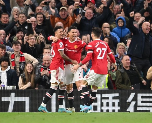 MU nhận tin sét đánh từ Jadon Sancho