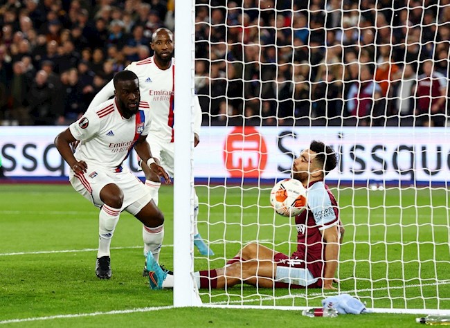 West Ham 1-1 Lyon