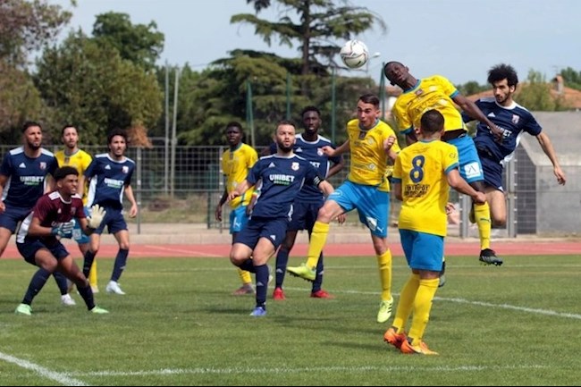 Hậu trường sân cỏ Đội bóng Pháp bị nghi dàn xếp tỷ số hình ảnh