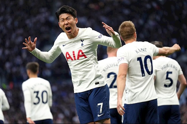 Tottenham đánh bại Arsenal 3-0