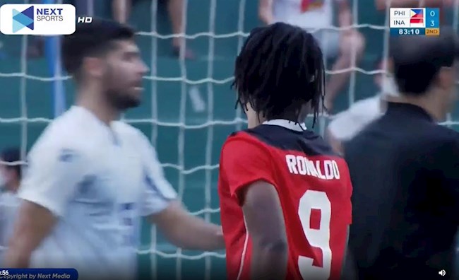 VIDEO: Tình huống Ronaldo kiếm pen thành công mang về quả 11m cho Indonesia