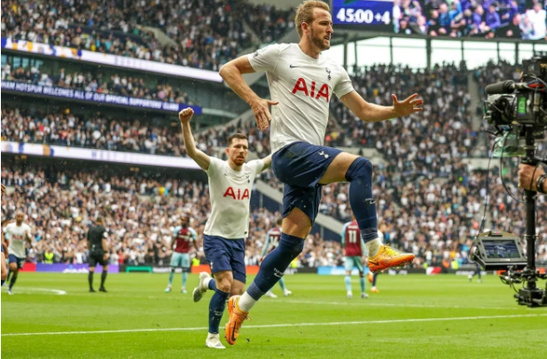 Tottenham tạm thời chiếm vị trí thứ 4 của Arsenal