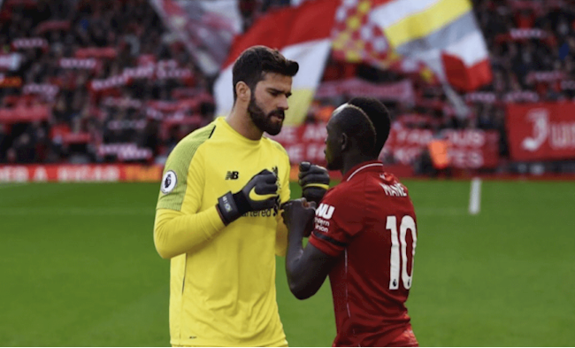 Sadio Mane khen ngợi Alisson