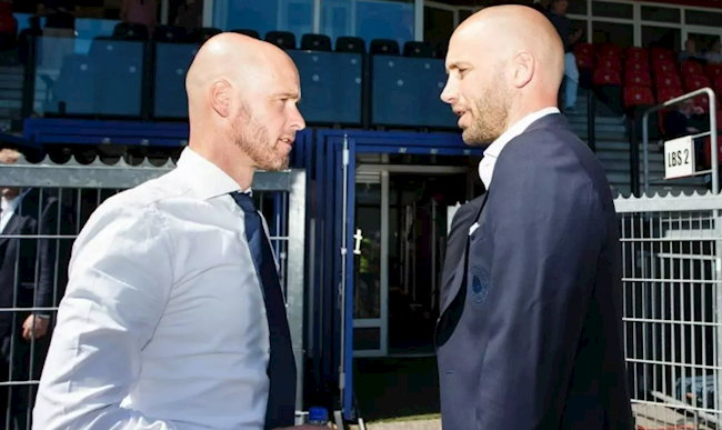 Erik ten Hag đã có mặt ở London