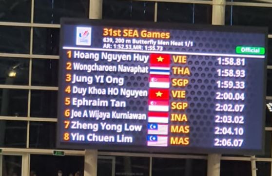 VIDEO: Kình ngư Nguyễn Huy Hoàng và màn nước rút thần kỳ để giành HCV thứ 4 tại SEA Games 31