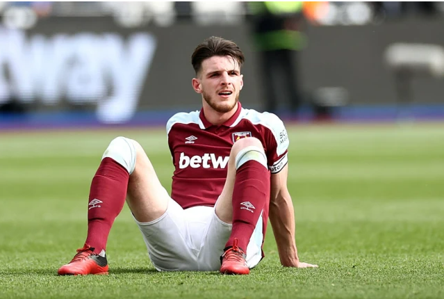 Tiền vệ Declan Rice lên tiếng về khả năng tới MU