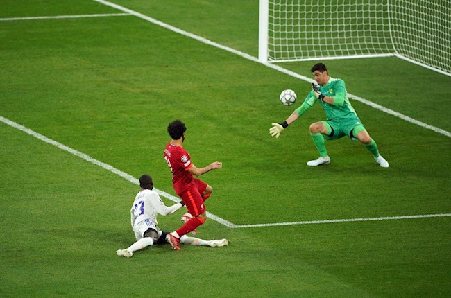 Thibaut Courtois chơi xuất sắc thế nào ở mùa giải năm nay?