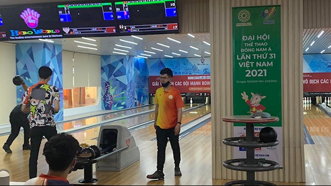 Bowling