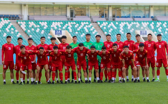 U23 Việt Nam thăm quan địa điểm đại chiến Thái Lan