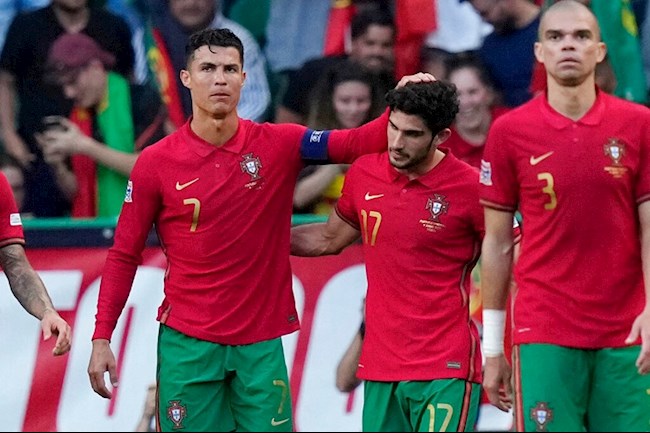 Màn trình diễn của Cristiano Ronaldo trước CH Séc Màn trình diễn của Cristiano Ronaldo trước CH Séc