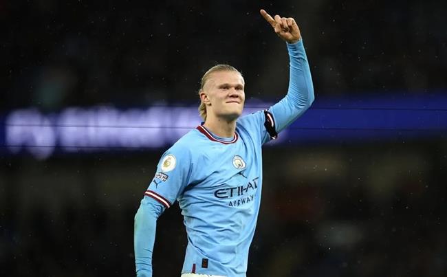 Julian Alvarez không lo lắng trước phong độ gần đây của Haaland