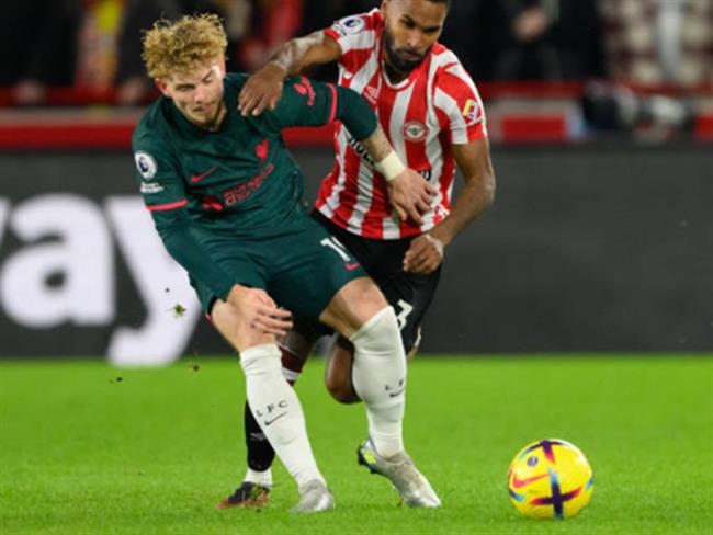 Michael Owen chỉ trích thậm tệ Harvey Elliott