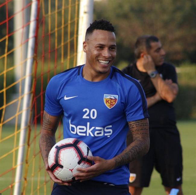Tjaronn Chery