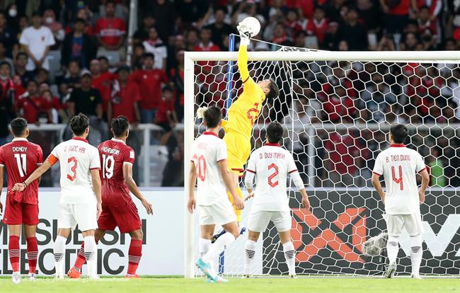 Văn Lâm không mặc áo vàng trong trận chung kết lượt về AFF Cup 2022 1 Văn Lâm không mặc áo vàng trong trận chung kết lượt về AFF Cup 2022 1