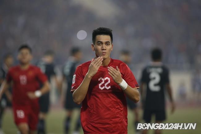Tiến Linh, Quang Hải lọt top cầu thủ xuất sắc nhất bán kết lượt về AFF Cup 2022 2 Tiến Linh, Quang Hải lọt top cầu thủ xuất sắc nhất bán kết lượt về AFF Cup 2022 2
