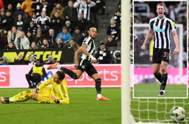 Newcastle danh bai Leicester 2-0