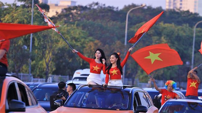 Các CĐV nhuộm đỏ sân Mỹ Đình, tiếp lửa ĐT Việt Nam đối đầu Thái Lan|xem trực tiếp bóng đá anh