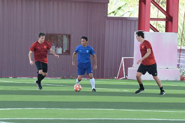 Chủ tịch FIFA chơi bóng tại Thái Lan trước chung kết AFF Cup 2 Chủ tịch FIFA chơi bóng tại Thái Lan trước chung kết AFF Cup 2