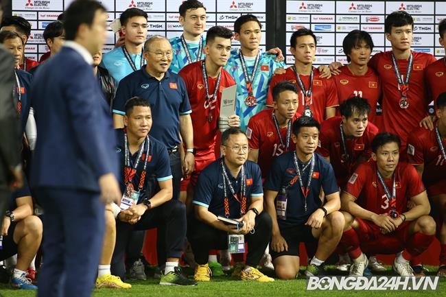 Tổng hợp danh hiệu AFF Cup 2022 Theerathon xuất sắc nhất 2