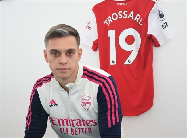 Tân binh Leandro Trossard muốn trở thành một phần lịch sử của Arsenal