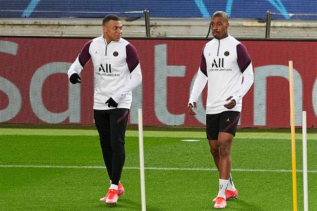 Cầu thủ PSG không hài lòng khi Mbappe lên chức đội phó 1 Cầu thủ PSG không hài lòng khi Mbappe lên chức đội phó 1