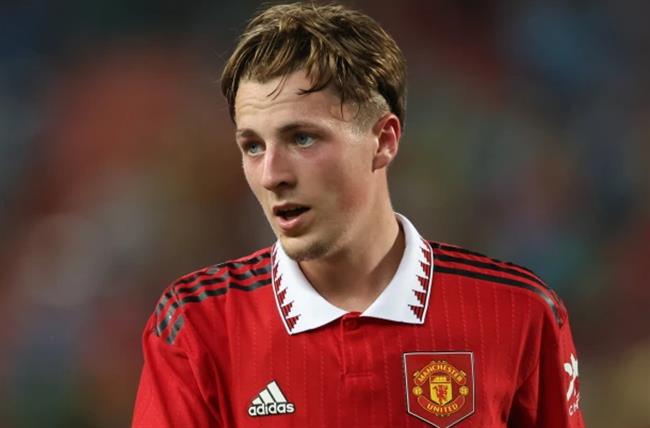 Charlie Savage rời MU theo dạng cho mượn Charlie Savage roi MU theo dang cho muon