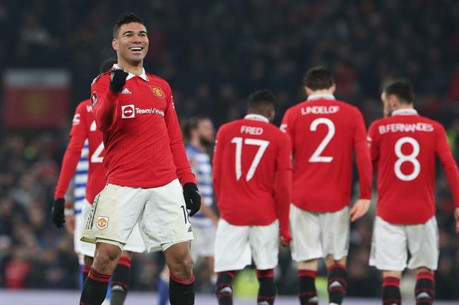 MU danh bai Reading 3-1