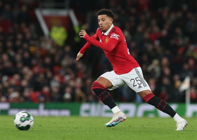 Vị trí lạ lẫm chờ đợi Sancho ở MU