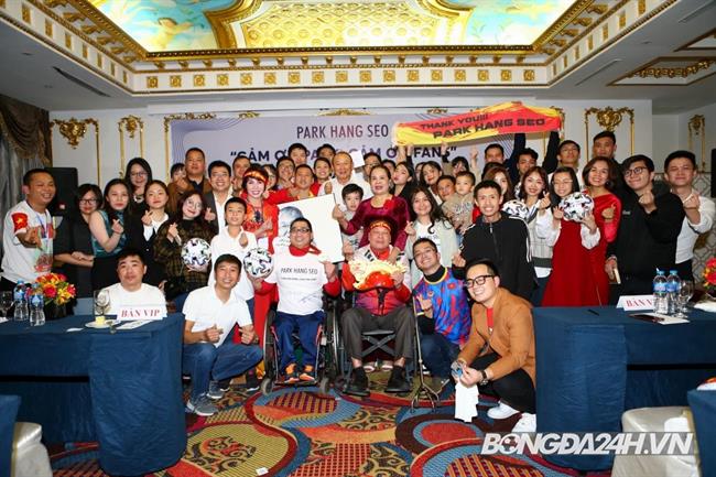 Lý do đáng yêu thầy Park chưa trở về Hàn Quốc