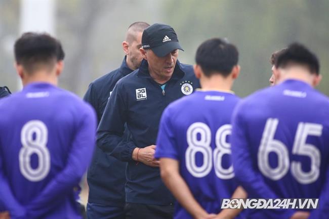 CLB Hà Nội hội quân muộn để du xuân 1