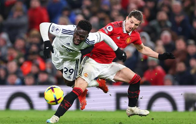 Marcel Sabitzer trong mau ao MU