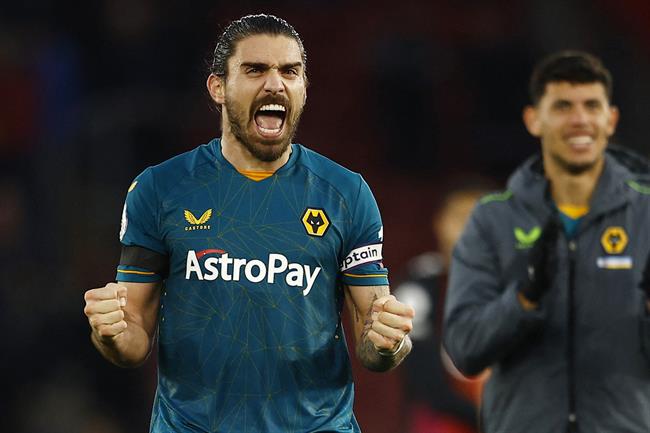 Tu bo De Jong MU quyet chieu mo Ruben Neves