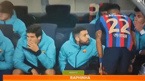 Raphinha xin lỗi vì giận dữ khi bị rút ra khỏi sân trước MU 1