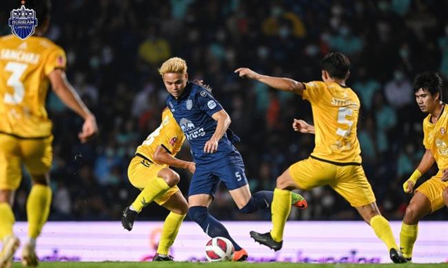 CLB Buriram dat chuoi bat bai dai nhat the gioi mua nay