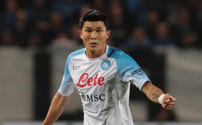 Bayern bất ngờ muốn tranh Kim Min Jae với MU 1 Bayern bất ngờ muốn tranh Kim Min Jae với MU 1