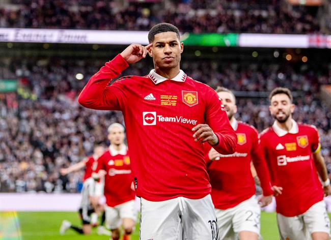 Ban thang thu hai cua MU trong tran chung ket cup Lien doan ban dau duoc tinh la pha phan luoi cua Botman nhung ban thang sau do duoc cong nhan cho Marcus Rashford.