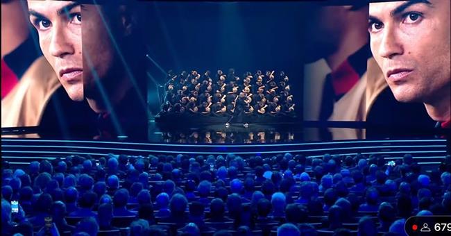 FIFA bị chỉ trích vì hành động thiếu tôn trọng Ronaldo 1