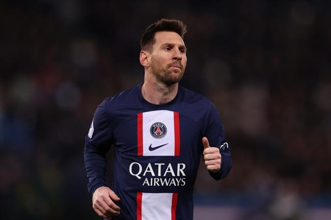 Messi có thể nhận lương gấp đôi Ronaldo nếu tới Saudi Arabia 1