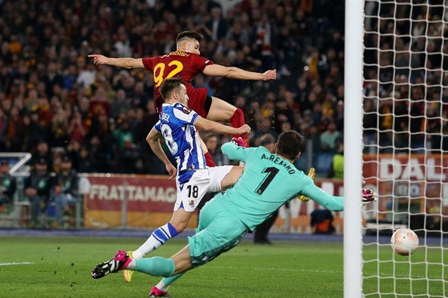 Nhận định Real Sociedad vs Roma (03h00 ngày 173) Mourinho tìm về chiếc xe buýt thương hiệu 1 Nhận định Real Sociedad vs Roma (03h00 ngày 173) Mourinho tìm về chiếc xe buýt thương hiệu 1